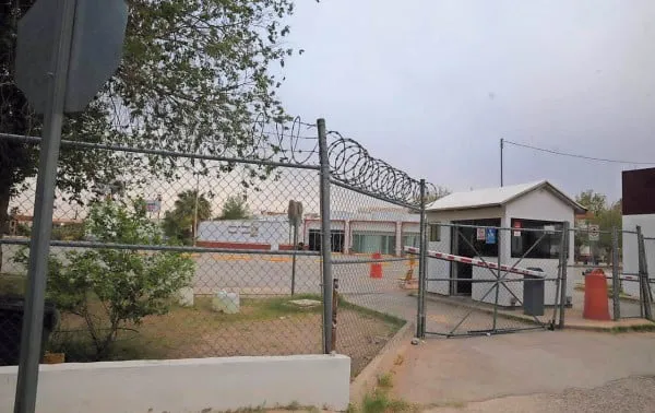 middle-isss-3UlHctI3e