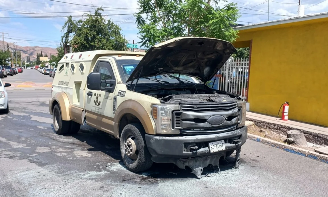 incendio camion de valores-506c3365-465b-4302-838f-42e5dcad9a3e