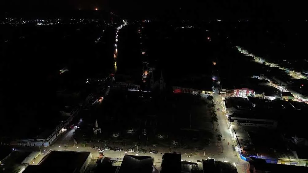 por-que-hubo-un-apagon-masivo-en-la-peninsula-de-yucatan-cancun-y-tulum-se-quedaron-sin-luz.jpg