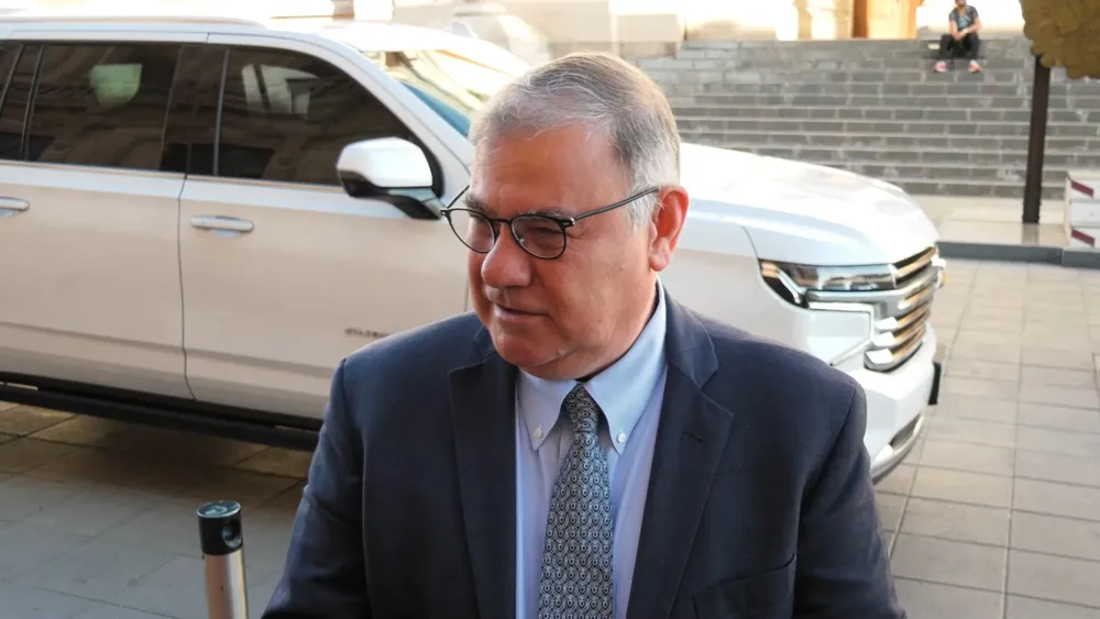 VideoCapture_20250430-112034