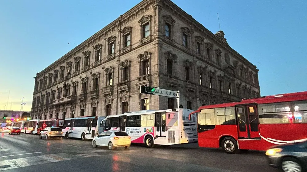 palacio vive bus