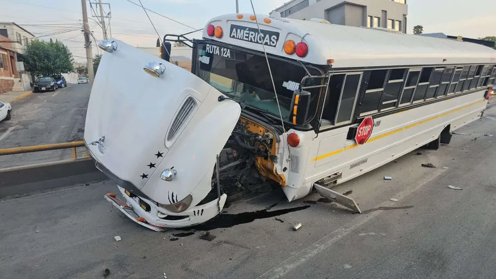 maquila bus