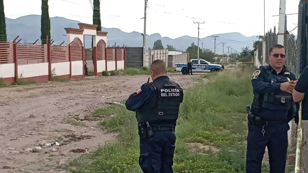 23 disparos