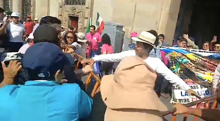 principal_peleazocalo