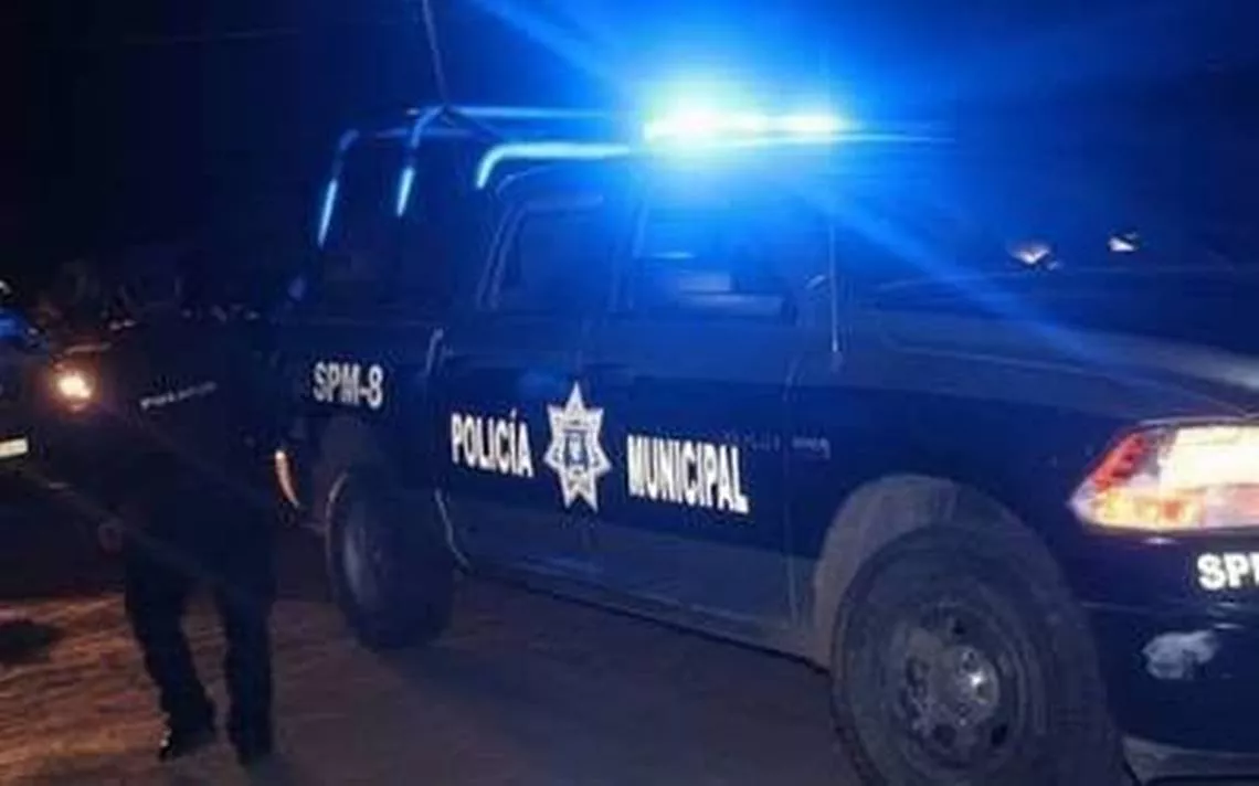 policíass