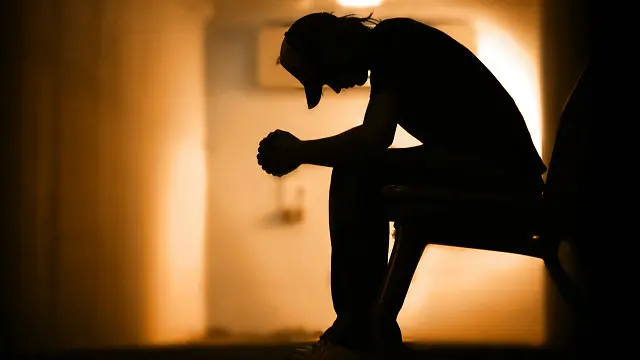 160217014540_suicidio_redes_sociales_ps_640x360_thinkstock_nocredit.jpg (1)